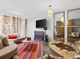 Girls Night Out by AvantStay Private Karaoke Lounge Hot Tub Rooftop Downtown Views