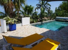 Acogedor estudio con terraza y piscina privada en Rafol d'Almunia - ES-373-65, hotel a Benimeli