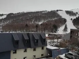 Appartement moderne 4 pers au cœur de Super Besse avec parking - FR-1-814-184