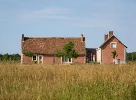 Two Cottages With Stables On Estate In Touraine