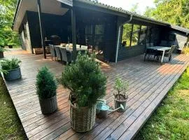 Summer House 300 M From Beach