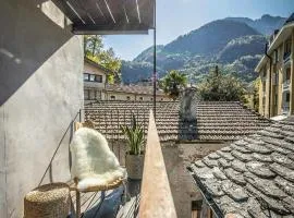 Design Loft For Two In Central Chiavenna