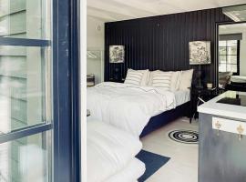 Nature-Close Cottage Gem Near Gothenburg、ボロースのホテル