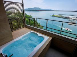 Todaya, spa hotel in Toba