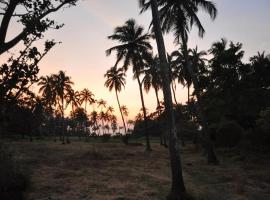 Jardin d'Ulysse & Hard Rock, hotel cerca de Chapora River, Morjim