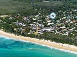 Mudjimba Esplanade Villa - Pet Friendly