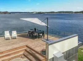 Holiday Home With Pier And Rooftop By Kragerø