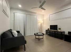 Modern 3BDR Townhouse in Bellbird Park