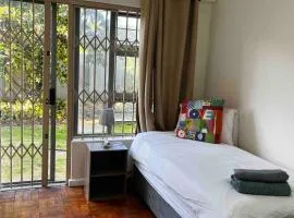 Newly renovated Stellies 2 Bed apt in heart of Stellies!