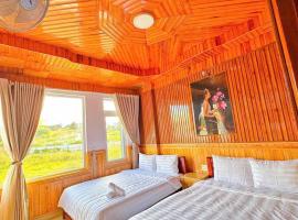 KAT HOTEL - Bùi Thị Xuân: Dalat şehrinde bir otel