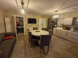 Contemporary 2BDR House with Parking in Dublin