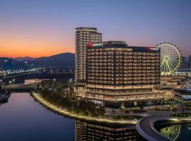 Deqing Marriott Hotel, hotel sa Huzhou