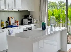 Top Pick Brand New Modern Resort Pool Villa