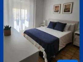 Seaview Terrace, Beachfront Bliss & Towncenter - Terraza con vistas al mar, a pie de playa y céntrico