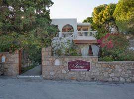 Irene Studios Patmos, hotel sa Skala