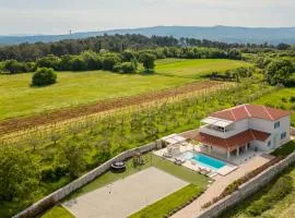 Villa Corsa by Villas Guide