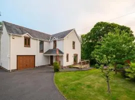 4 Bed in Tresaith oc-bow158