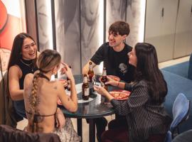 Coeo Pod Hostel Beatas, hostel em M&aacute;laga