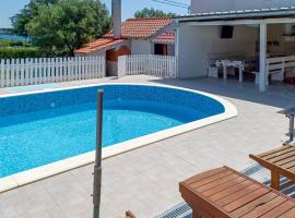 Holiday Home Kraj Croatia, Hotel in Kraj