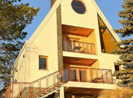 Lombtér, viešbutis mieste Pásztó