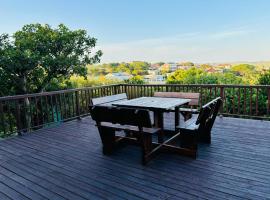 Barefoot Self-Catering Holiday Home, hotel a Morgan's Bay