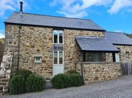 Beautiful Mill House by the sea, Nolton Haven