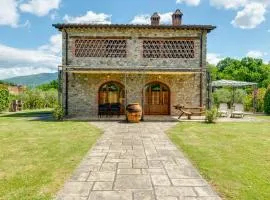 Villa With Private Spa Among Valdarno's Hills