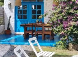 Barca Casa a 3 cuadras Playa San Francisco