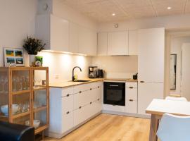 Stylish 2BR Apartment in Peaceful Hoyvik: Hoyvík şehrinde bir otel