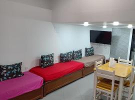 Urban loft, готель у місті Dilida