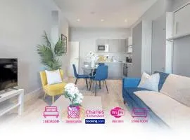 Spacious 1BDR Apartment By Charles Richardson ltd Short Lets & Serviced Accommodation With Free WiFi Couldson