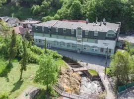 Alžbeta - Kupelne pobyty s procedurami v Liecebnych termalnych kupeloch