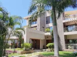 5-Bedroom Luxury Villa with Pool, Near Diani Beach