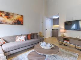 Vento 1-BR Apt & Balcony at Maison des Muses in Gemmayzeh, Cottage in Ar Rumayl