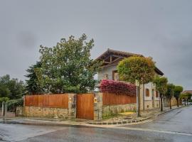 Casa Zizur by Clabao, отель в городе Сисур-Майор