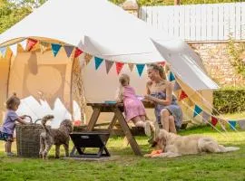 Aldwark Bridge Glamping - Lunar Tent