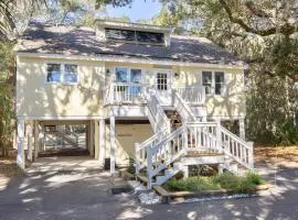 Quaint Seabrook Island Beach Cottage Near Charleston
