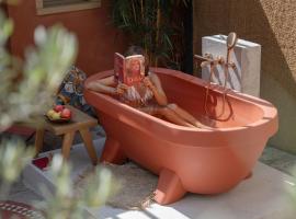 MiHotel Tour Rose, ξενοδοχείο στη Λυών