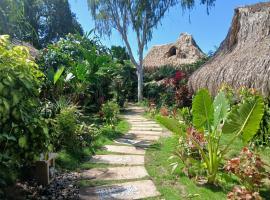 Sexto Sentido Cabañas & Pan Frances, готель у місті Паломіно