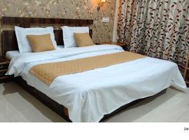Dal frozen, hotel din Srinagar