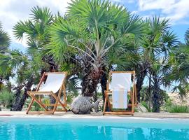 Coral Villa - Beachfront Villa with Private Pool by Karula, hotel a Inhambane