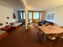 Grand T2 8 pers Pied des pistes La Mongie, Hotel in La Mongie