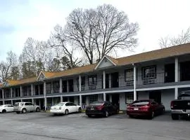 Woodbridge Inn By OYO Rome