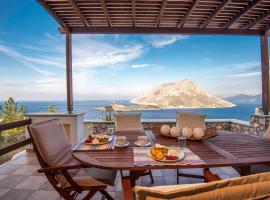 Sky & Sea View Retreat, hotel a Telendos