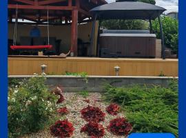 Synergy House, hotel u gradu 'Dudince'