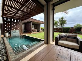 Royal park Balaclava Villa โรงแรมในLa Bergerie