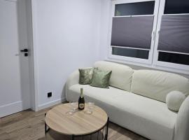 Hel में, होटल Apartament "Agatka"