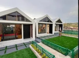 Group Stays Cottage