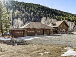 Black Hawk Getaway with Hot Tub cabin