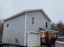 Home away from home 3 bedrooms 1.5 bath, 1 car garage